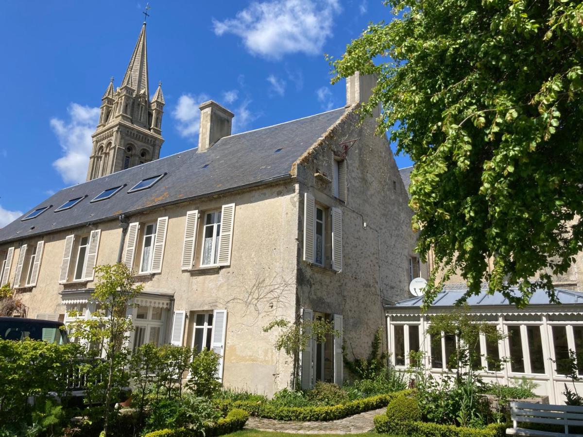 Le Clos De L'Eglise Arromanches-les-Bains Buitenkant foto